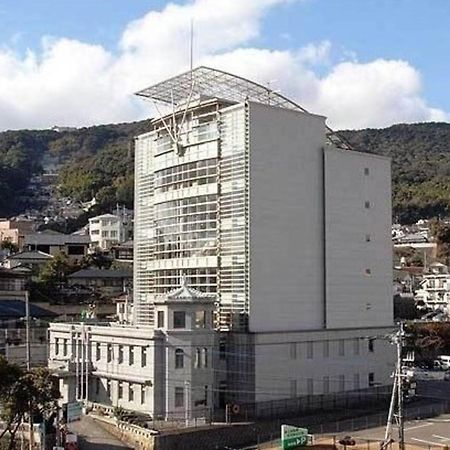 Yumihari-No-Oka Hotel Сасебо Экстерьер фото