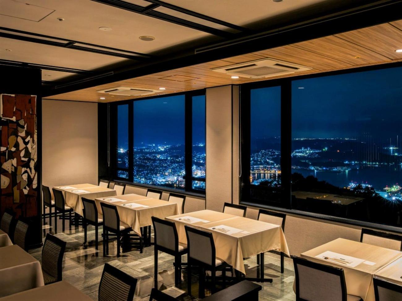 Yumihari-No-Oka Hotel Сасебо Экстерьер фото